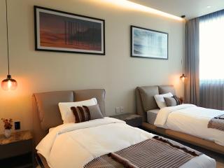 Poe 227 By Ömora - 3