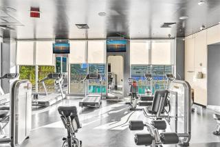 Stylish Beachside 1BR Apartment with Pool & Ocean Access at Hallandale Beach - 7