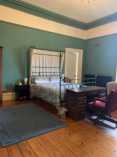 Ballynacree House and Cottages - 1