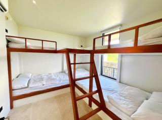 House La Vie Rizal - 8