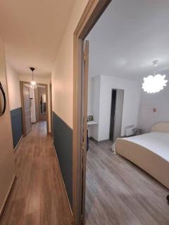 A la porte Saint Vincent et la mer - 1