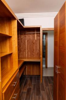 Beautiful family home LR - 7