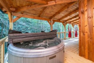 Hot Tub & WiFi - Angel's View - Red River Gorge KY - Rogers - 7