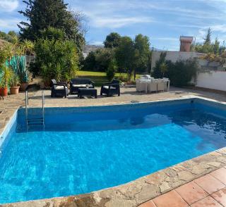 VILLA HUETOR , Piscina y barbacoa privada - 0