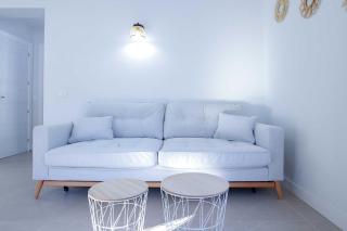 Linda Vista Beach Apartment - 1