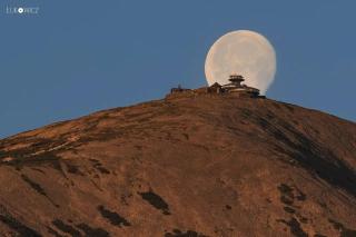 Chata Czarny Kot z jacuzzi i sauną - 9