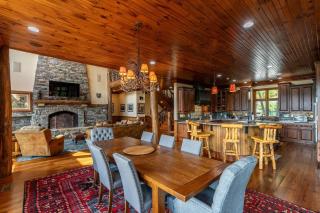 Overlook Estate in The Farm - 1