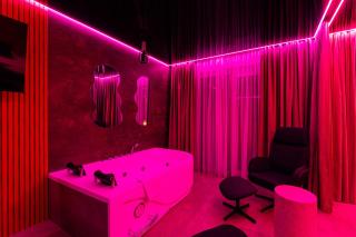 Apartamenty z Jakuzzi Perłowa Przystań Rent Kołłątaja - 9