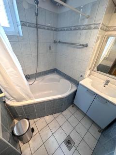 布达佩斯市中心西火车站公寓 - Budapest - 6