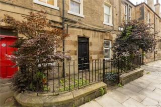 3 Bedrooms Flat in Central Edinburgh New Town , Lothian Road - 2