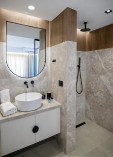 Avissos Resort Villas, By Hellocrete - 8