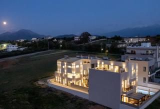 Avissos Resort Villas, By Hellocrete - 5