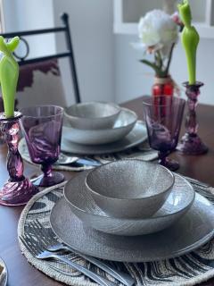 Modern 1 Bed Ipswich Waterfront Apartment Free Parking - Long Term Stays Available - 2