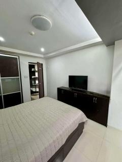 HK One - BGC Seibu - 3