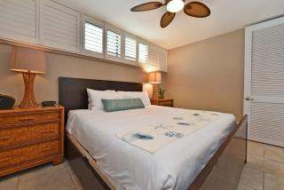 Papakea L108 · PK L108 Remodeled OceanFront 1BD - 6