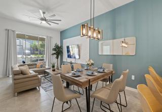 Lovely apartments 18 Minutes away from Disney! - 4