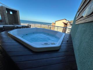 COBERTURA DUPLEX, 5 qtos, jacuzzi, vista mar, piscinas - terra maris - 0