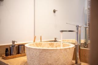 AeroHill Suites Near Athens Airport By SEM - 2