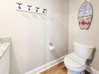 Stylish, BRAND NEW 3 Bed Cottage, Beach Front, DOG FRIENDLY! - 9