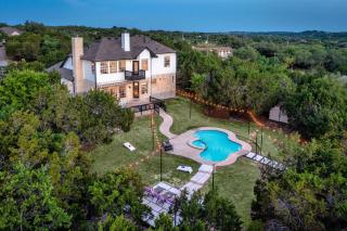 6BR Austin Retreat w Pool Hot Tub & Game Room - 0