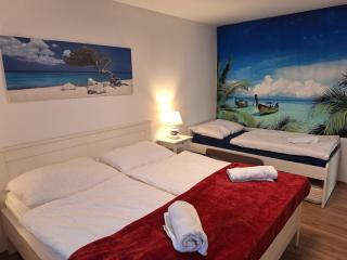 House with garden close to Vienna & Airport - 3