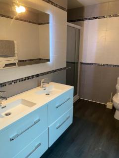 villa avec piscine entre mer et montagne - 5