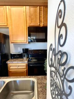 148 Beau Clair - Beachside Townhome with Pool in Long Beach - 3