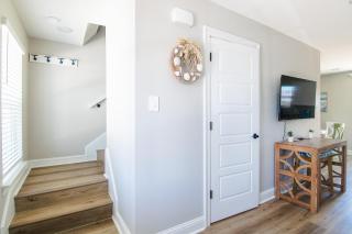 Stylish, BRAND NEW 3 Bed Cottage, Beach Front, DOG FRIENDLY! - 7