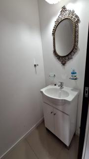 Departamento con balcón, hasta 4 personas, en Tandil, a metros de la plaza principal, con wi fi - 2