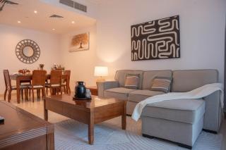 Stylish 1b Escapes in Saba Tower w City View - 7