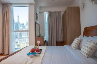 Stylish 1b Escapes in Saba Tower w City View - 5