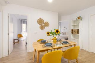 Casa Girasol - Spacious Stay Near Valencia Center - Valencia - 5
