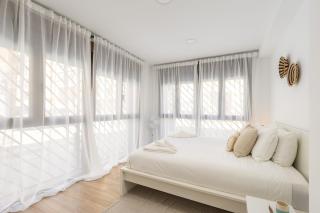 Casa Girasol - Spacious Stay Near Valencia Center - Valencia - 2