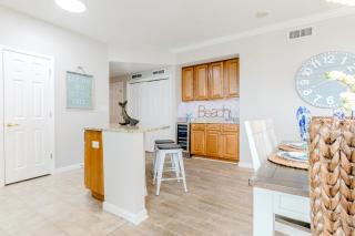 Spacious Beachview End Unit in Legacy Tower 1-508 - 3 bedroom 3 bath condo - 1