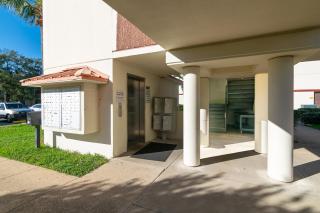 Cozy 2 bed 2 bath condo at the beachside Ocean Club Villas - 8