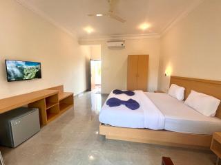 Apartments with Private Kitchen by Morjim Sunset Guesthouse - 2