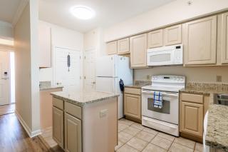 Beachview Condo in Legacy Tower 1 -603 - fully furnished 3 bedroom 2 bathroom - 2