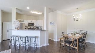 Legacy Villa 203 - 2 bedroom 2 bath with garage in a beachside neighborhood - 3