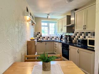 Charming Barn - 2 Bed - 3