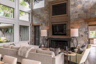 The Outside Inn at Eagles Nest - 1