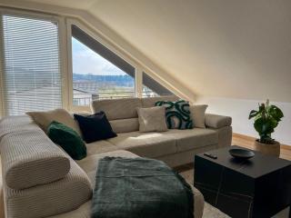 MaMa-Apartments - Netflix, Balkon, Kaffee & Tee, WIFI, Waschmaschine, familienfreundlich, kostenloser Parkplatz - 125 qm - 1