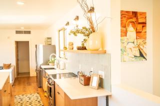 Shorehouse Hotel - 2