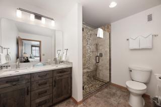 Beautiful Zephyr Mountain Lodge condo with Slope Base View condo - Winter Park - 5