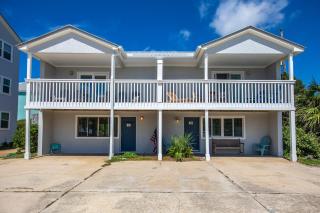 Whispering Sands #302 - 7