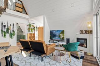 Hot-Tub Sauna Cold Plunge - Evergreen Escape - 5