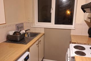 Apartment - Sleeps 2 - Parking - Balcony - 8