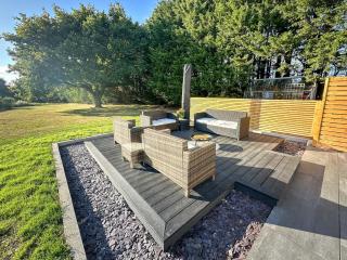 4 Bed in Binfield 93244 - 0