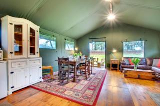 Hebog Glamping Lodge - 3
