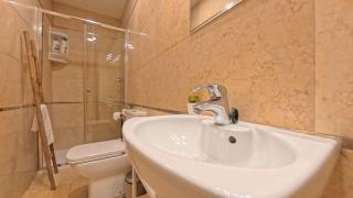 Plush Apartment in Madrid - 4