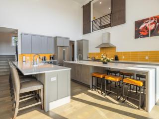 Suncadia 7 Bdrm Home with Amazing View and a Hot Tub - 2